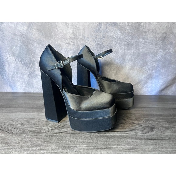 Gianni Bini Shoes - Gianni Bini Satin Double Platform Mary Jane Pumps Black Square Toe Size 7M